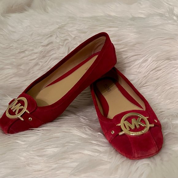 Red Velvet Michael Kors Ballet flats. - Picture 2 of 2